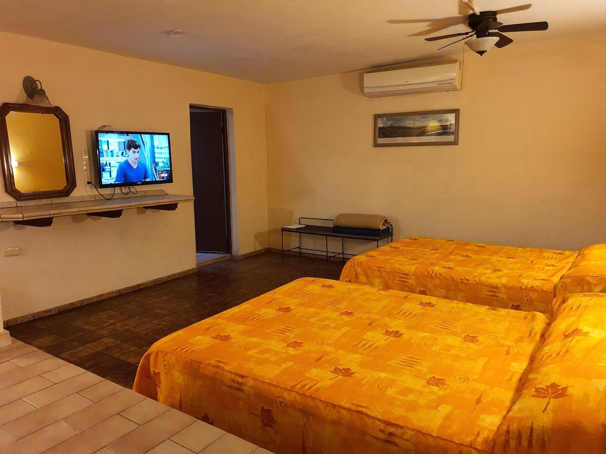 Hotel Suites Kino Hermosillo Exterior foto