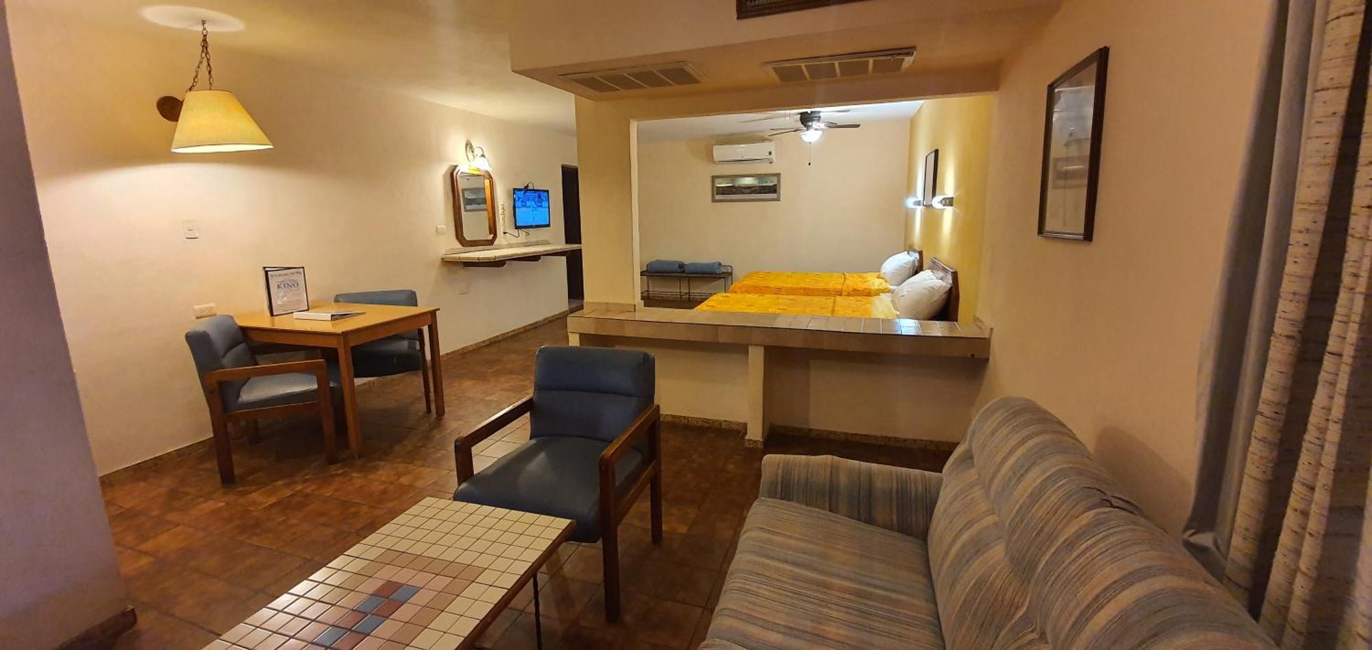 Hotel Suites Kino Hermosillo Exterior foto