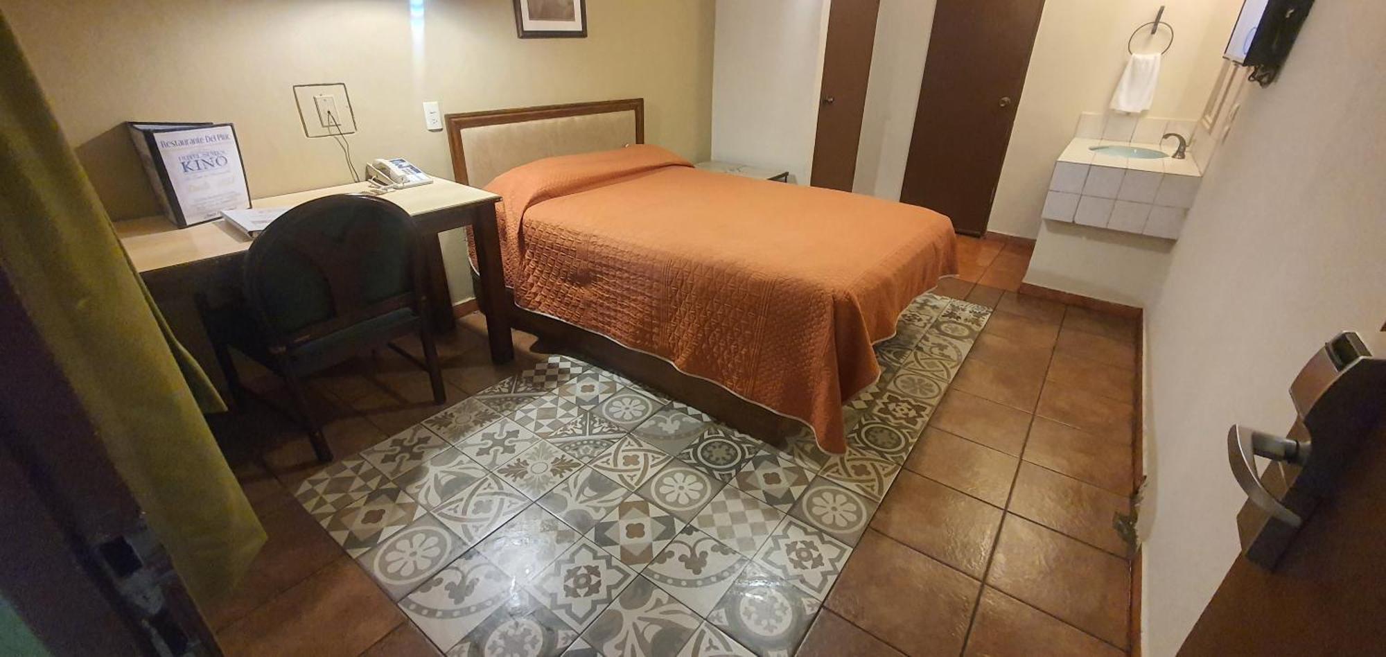 Hotel Suites Kino Hermosillo Exterior foto